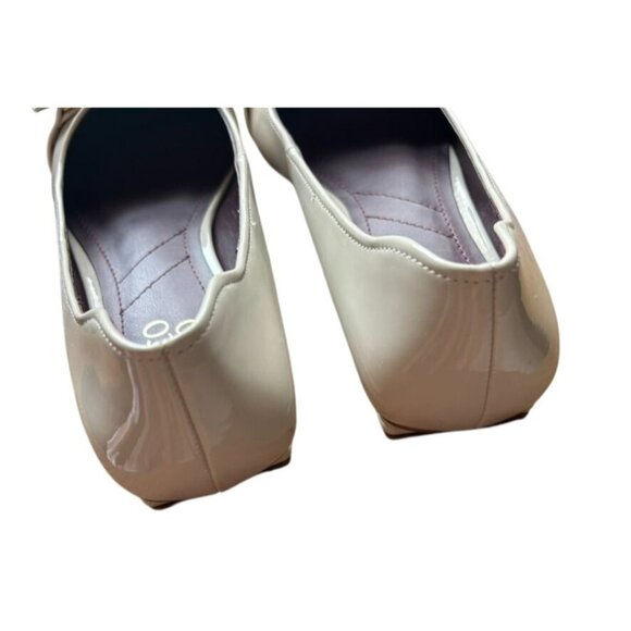 Franco Sarto Cream Patent Leather Buckle Flats Square Toe & Low Heel Size 7.5 M - Picture 6 of 9